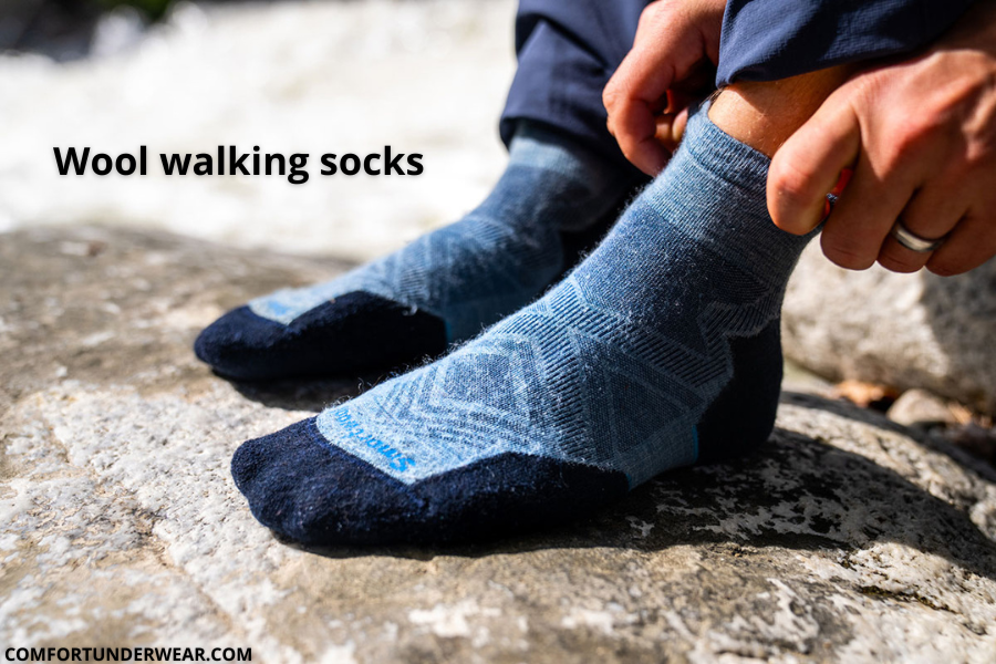 Wool walking socks